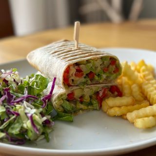 Veganski hummus wrap