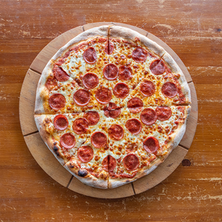 Pizza Salami - 32 cm