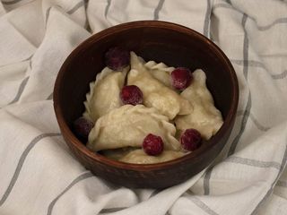 Вареники з вишнею (500g)