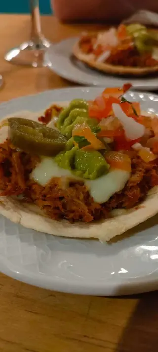 3 tacos Cochinita Pibil
