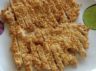 Pechuga Frita Con Almendras