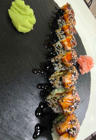 Руло запечена сьомга