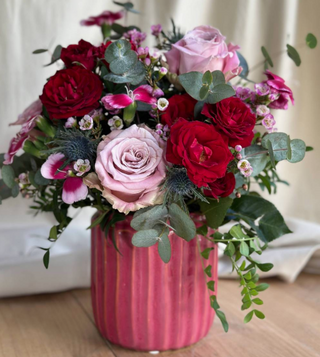 Macetero De Cerámica Con Flores