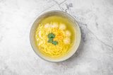 Куриный суп с домашней лапшой (400г)