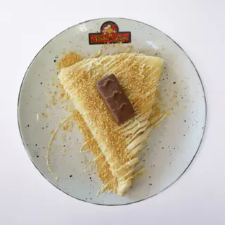 8. Snickers palačinka
