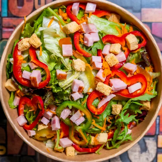 Свежа салата (300г)