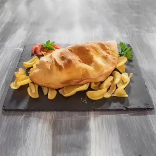 Ombolo in crosta con prosciutto cotto