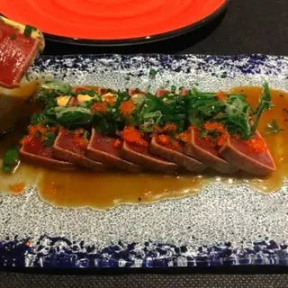 TATAKI DE ATÚN ROJO