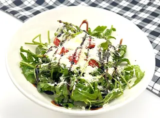  Ruccola E Parmesan