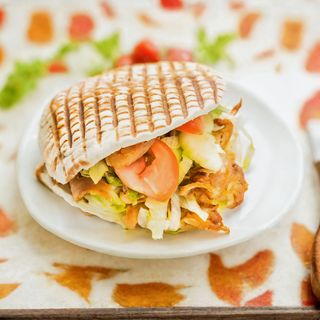 Przysmak Kebab w bułce ok. 300g