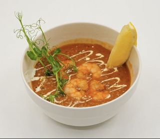 Суп чечевичный с креветками