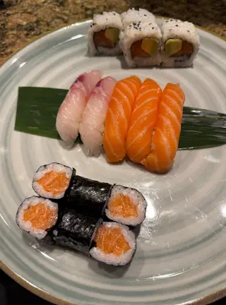 H1. Sushi crudo