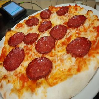 Pizza Peperoni