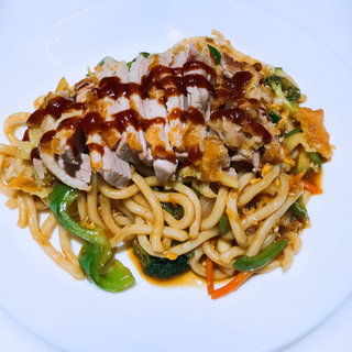 Udon de pato laqueado