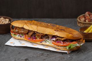 Донер в багете говяжий