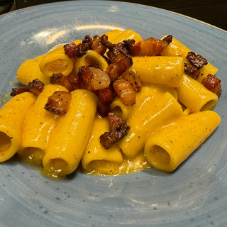 Rigatoni Carbonara Auténtica