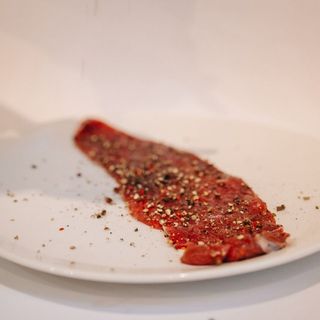 Bocadillo De Ternera Con Pimientos Verdes