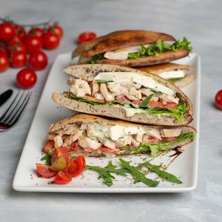 Forest sendvič sa piletinom u lepinji od heljde 400g