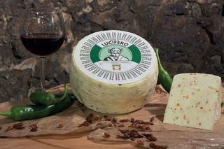 Branza ''Lucifero'' cu Ardei Iute I Buonatavola /100g