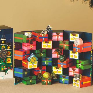 Calendario avvento deluxe cioccolatini assortiti