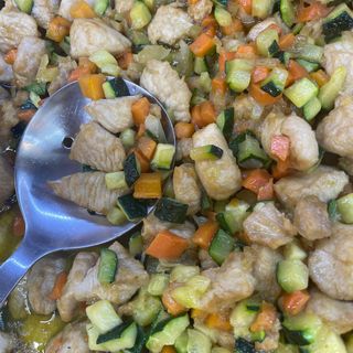Spezzatino di tacchino con verdure e soia gluten-free