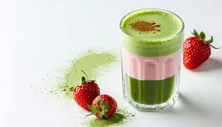 Matcha truskawkowa
