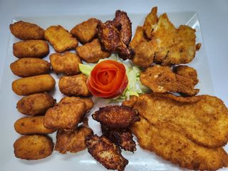 Mix Pollo Frito Y Croquetas