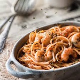 Pasta Fruits De Mer Sauce Rosée (Bisque)