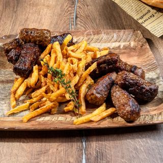 Platou de 10 mititei