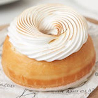 White Chocolate Tres Leches Donut