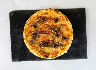 Pizza Napoli (33 Cm.)