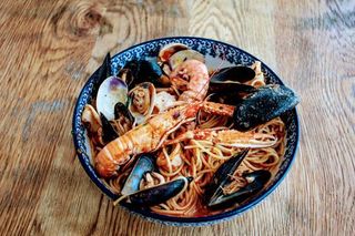 ESPAGUETIS FRUTTI DI MARE