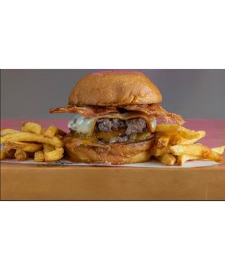 Burger Sutemi (By Enrique Wasabi Marín)