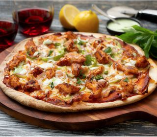 Pizza chicken tikka (28 cm.)