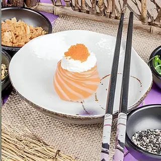 Gunkan salmone flowers