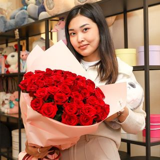 Букет 51 роза+игрушка