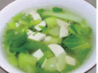 95 Zuppa di cavolo cinese e tofu