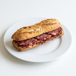 Bocadillo De Salchichón Ibérico Pequeño