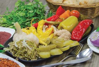 ბოსტნეულის მჟავეს ასორტი