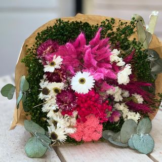 Ramo Tonalidades Fucsia Y Verde