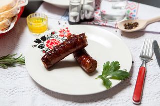 Cârnați de casă afumați