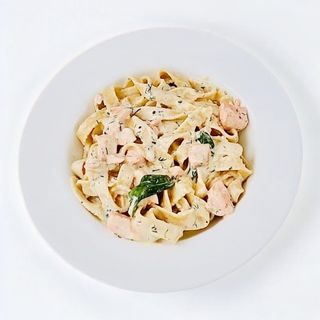 Талиатели със сьомга XL (500г)