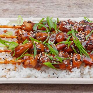 Pollo Yakitori (4 Uds.)