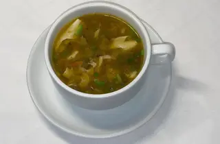 Zupa manchow z krewetkami