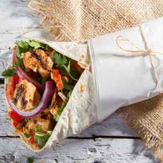 Тортила с хумус