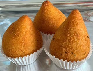 Coxinha de frango 