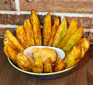 კარტოფილი მექსიკურად სოუსით