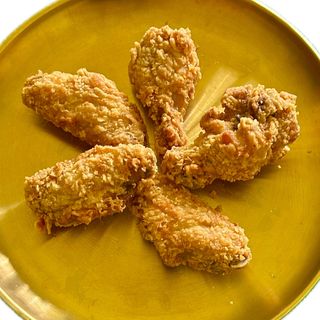 Ali di pollo fritte