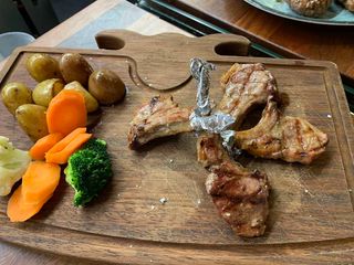 Агнешки котлети (350г)