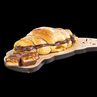 Croissant Snickers